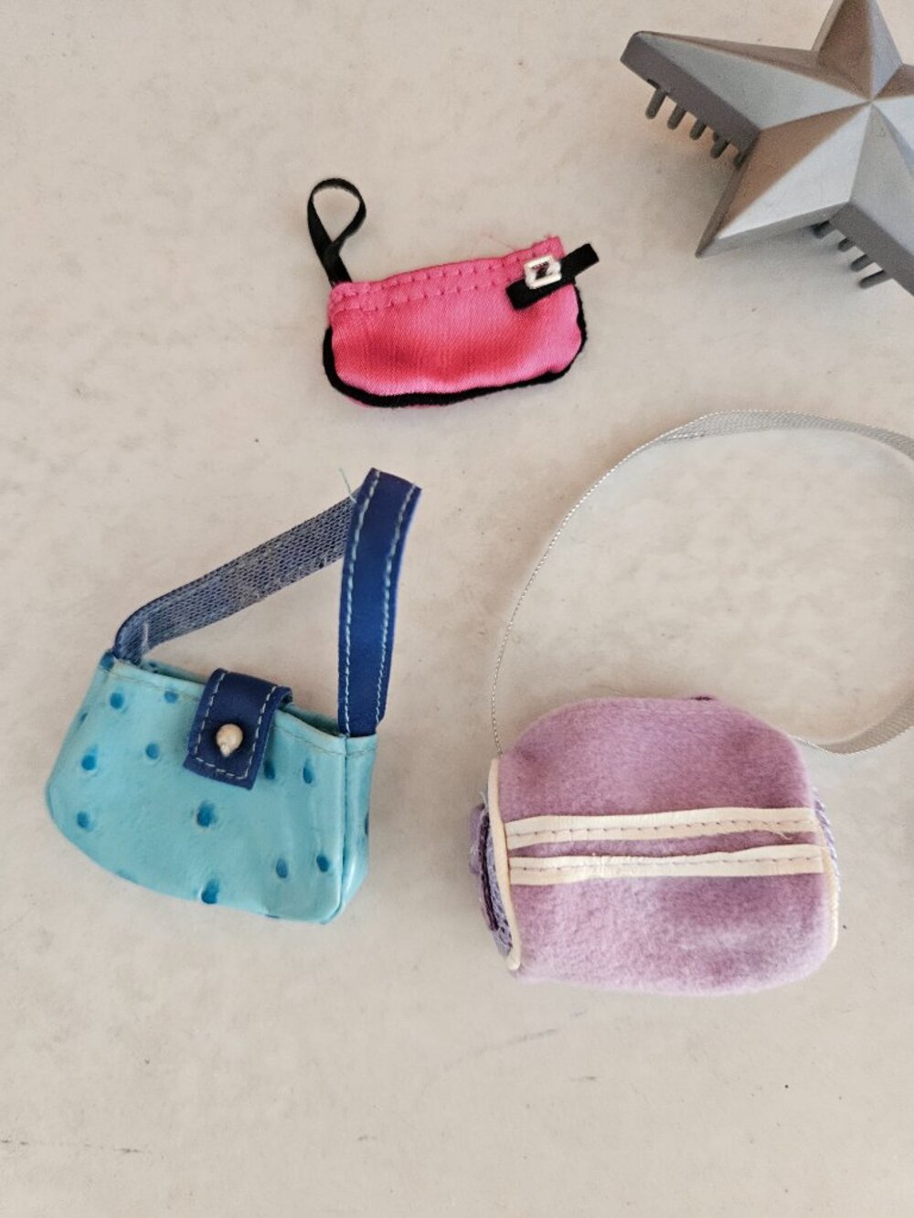 Authentic Bratz Purses Lot - Picture 2 of 3